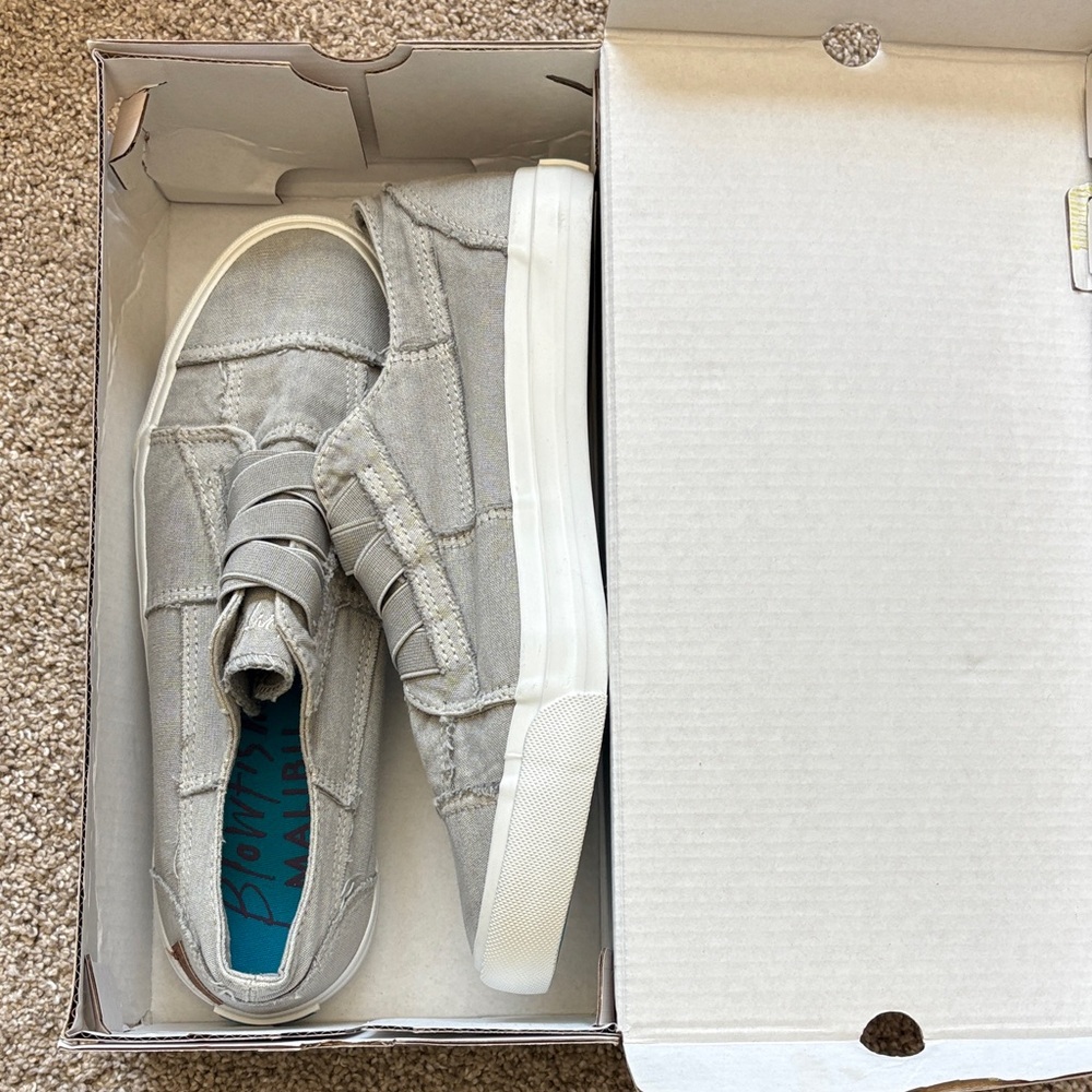 Blowfish Light Gray Casual Slip-Ons